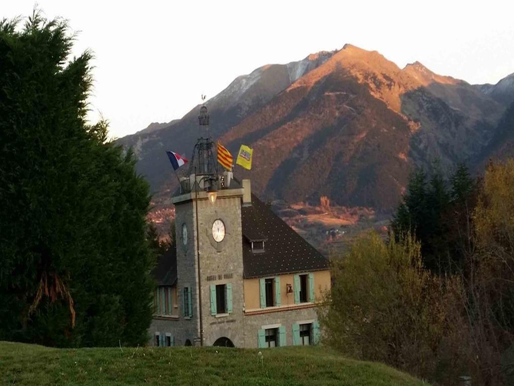 Magnifique Cosy Style Campagne Avec Belle Terrasse Plein Sud Vue Sur La Chaine Des Pyrenees - A Quelques Minutes Du Centre Et Du Telecabine Apartment *